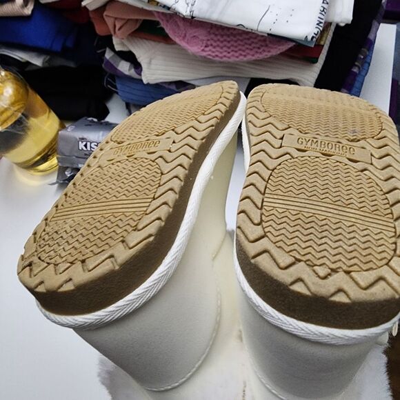 Gymboree Girls White Faux Fur Chalet Snow Winter Holiday Boots Shoes Size 10 NEW - Picture 8 of 11